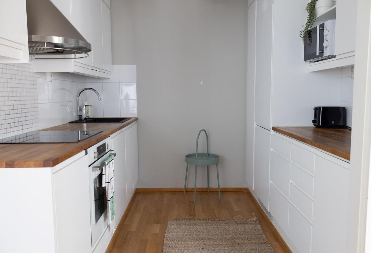 2Ndhomes Charming 1Br Apartment With Sauna In Loennrotinkatu Helsingfors Exteriör bild